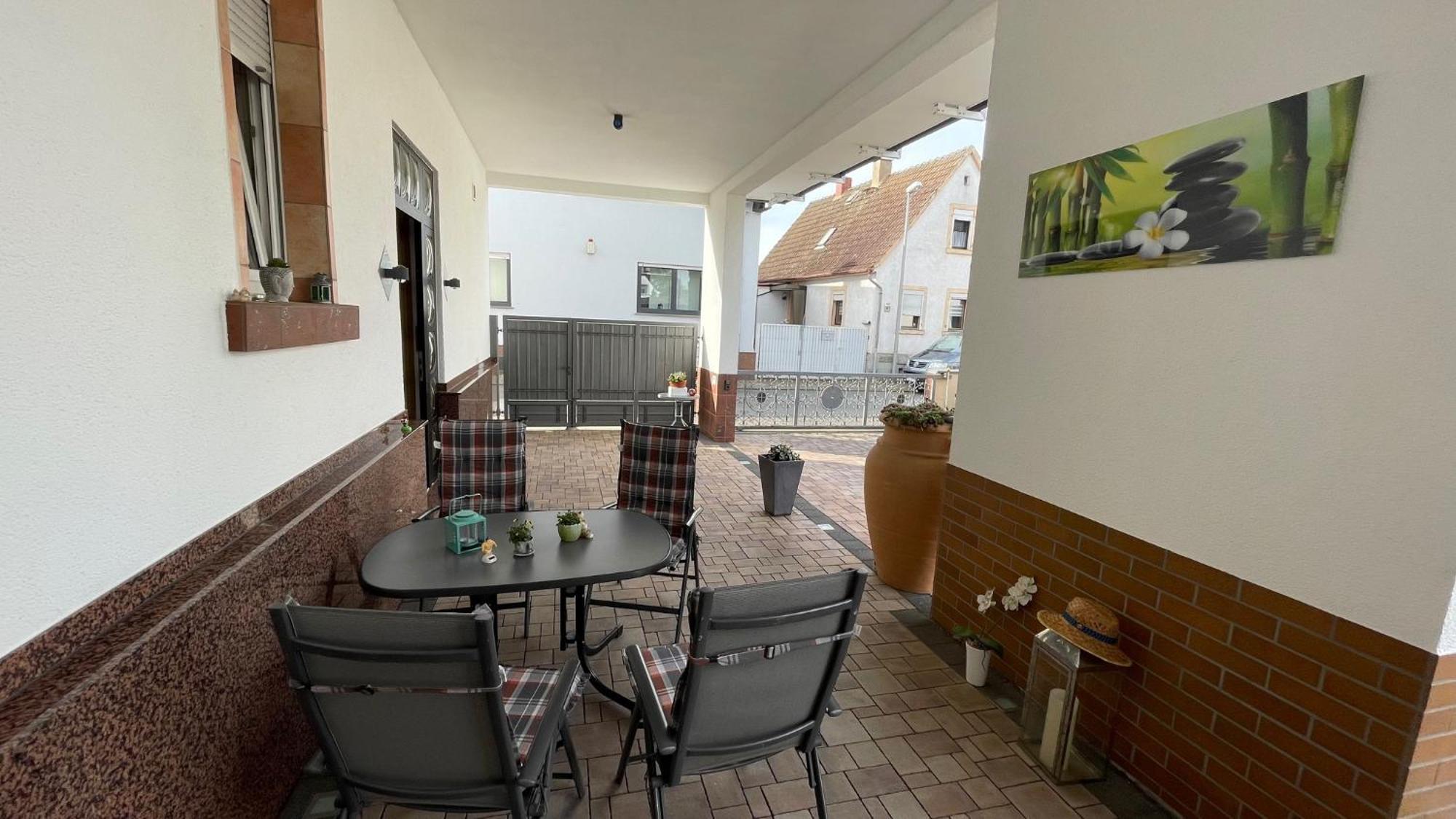 Ferienwohnung -Isola Madre Biebesheim am Rhein Luaran gambar